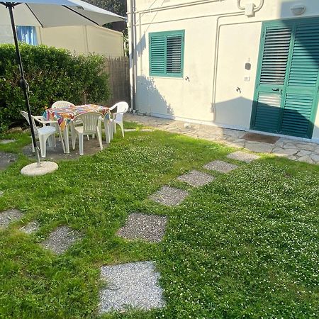 Le Tre Isolette A 200M Dal Mare Apartamento Marina Di Pisa Exterior foto